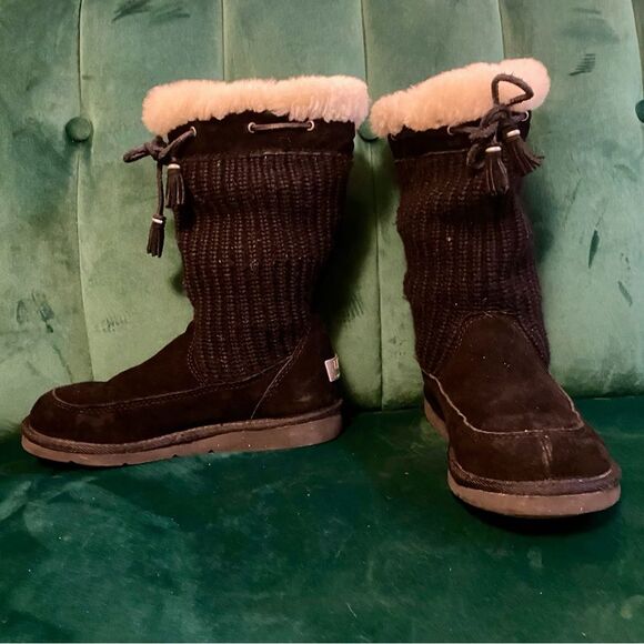 UGG Suburb Crochet Size 6 Suede Sweater Lined Boots - Picture 7 of 16